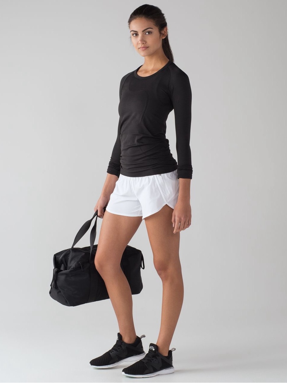 Lululemon Tracker Short V *4" Inseam White Athletic Shorts Lined 12 or Large